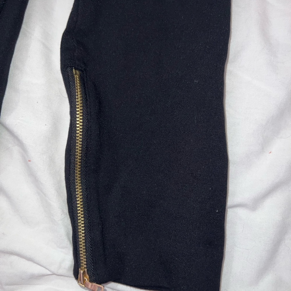Leggings - Picture 2 of 3